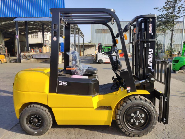 Everlift 3.5t 3M China Carretilla elevadora Carretilla elevadora diesel 4 ruedas con motor chino Proveedor de oro Precio de la carretilla elevadora