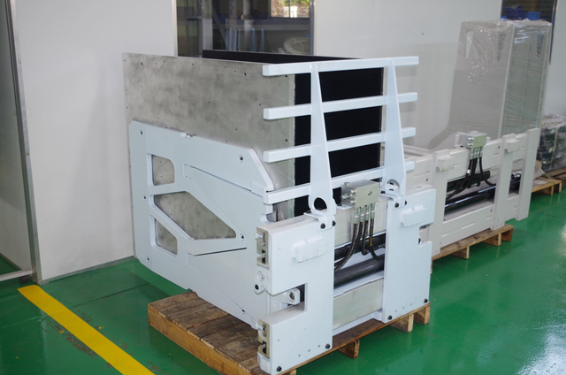 Accesorio y piezas para montacargas con abrazadera de cartón de Everlift 